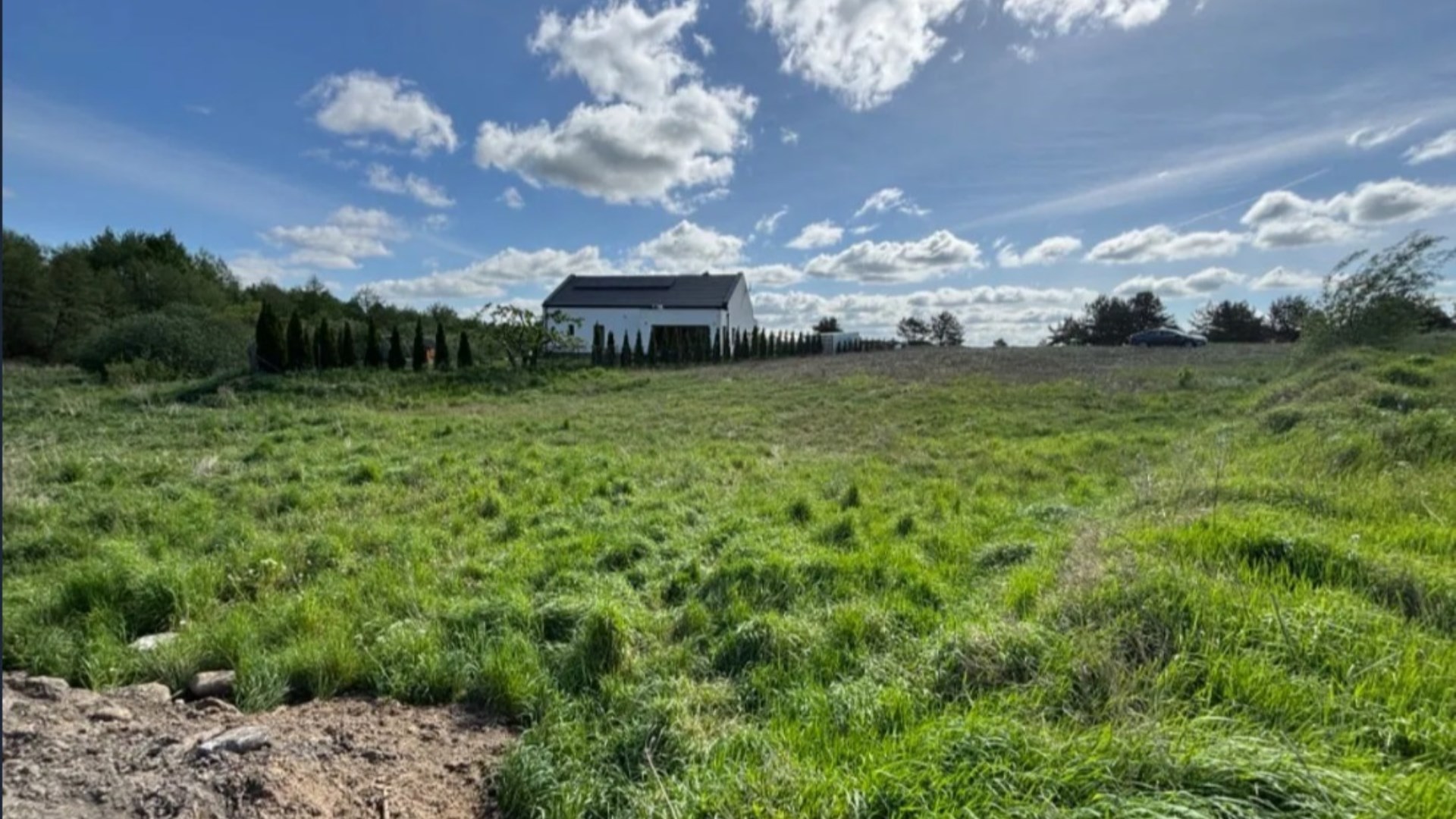 Działka na sprzedaż